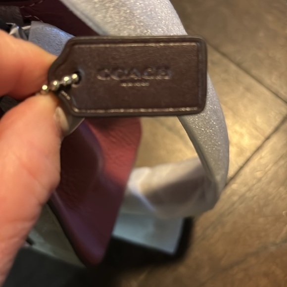 SOLD ‼️NWT Coach signature Mini LNE tote - Picture 3 of 11